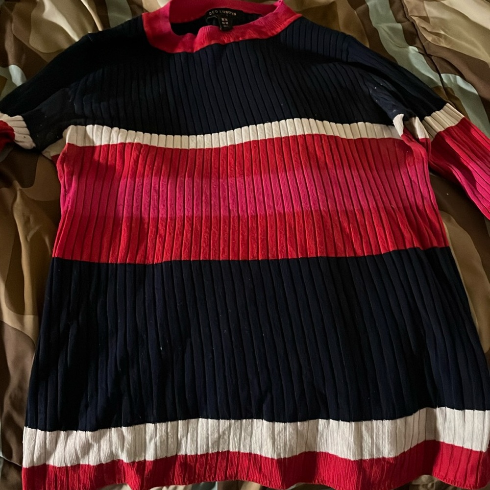 Long sleeve sweater